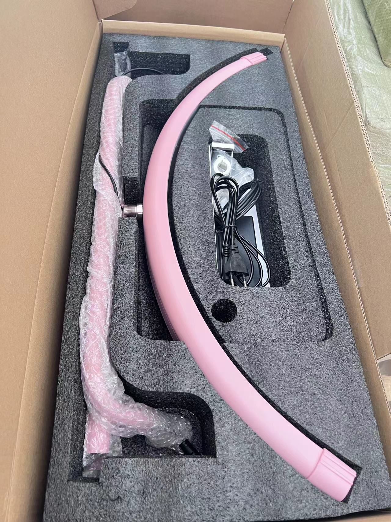 Lampa Roz Semiluna gene 50 W + tavita